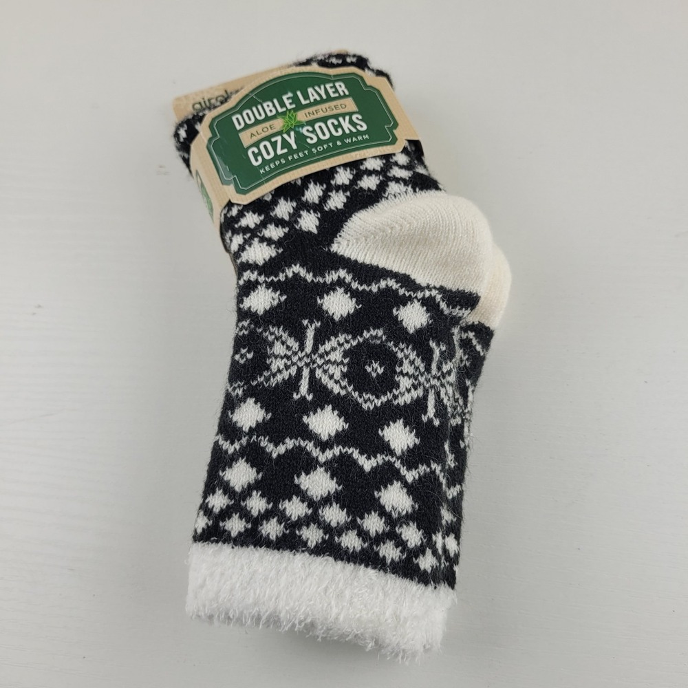 Airplus Women's Double Layer Infused w/Aloe‎ Infused Socks White/Black Size 5-10